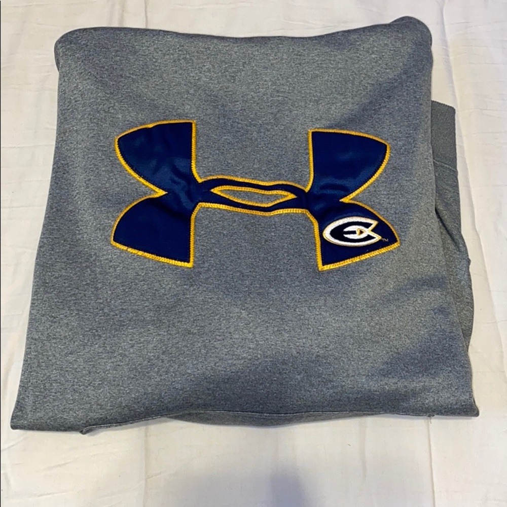 Under Armour Hoodie